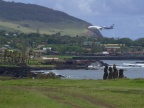 Avión aterrizando en la Isla de Pascua
