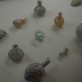 Ungüentarios romanos de vidrio